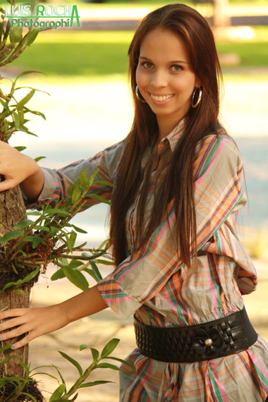 Thain&aacute; Mariani