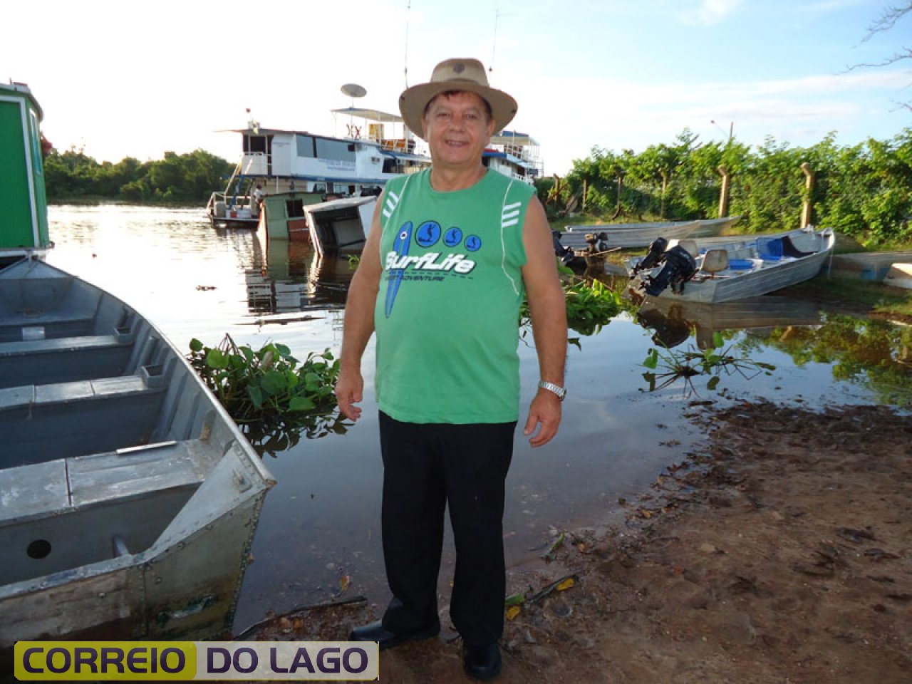 José Carvalho da Silva visitando MT - Rio Cuiabá. 31/10/2012.