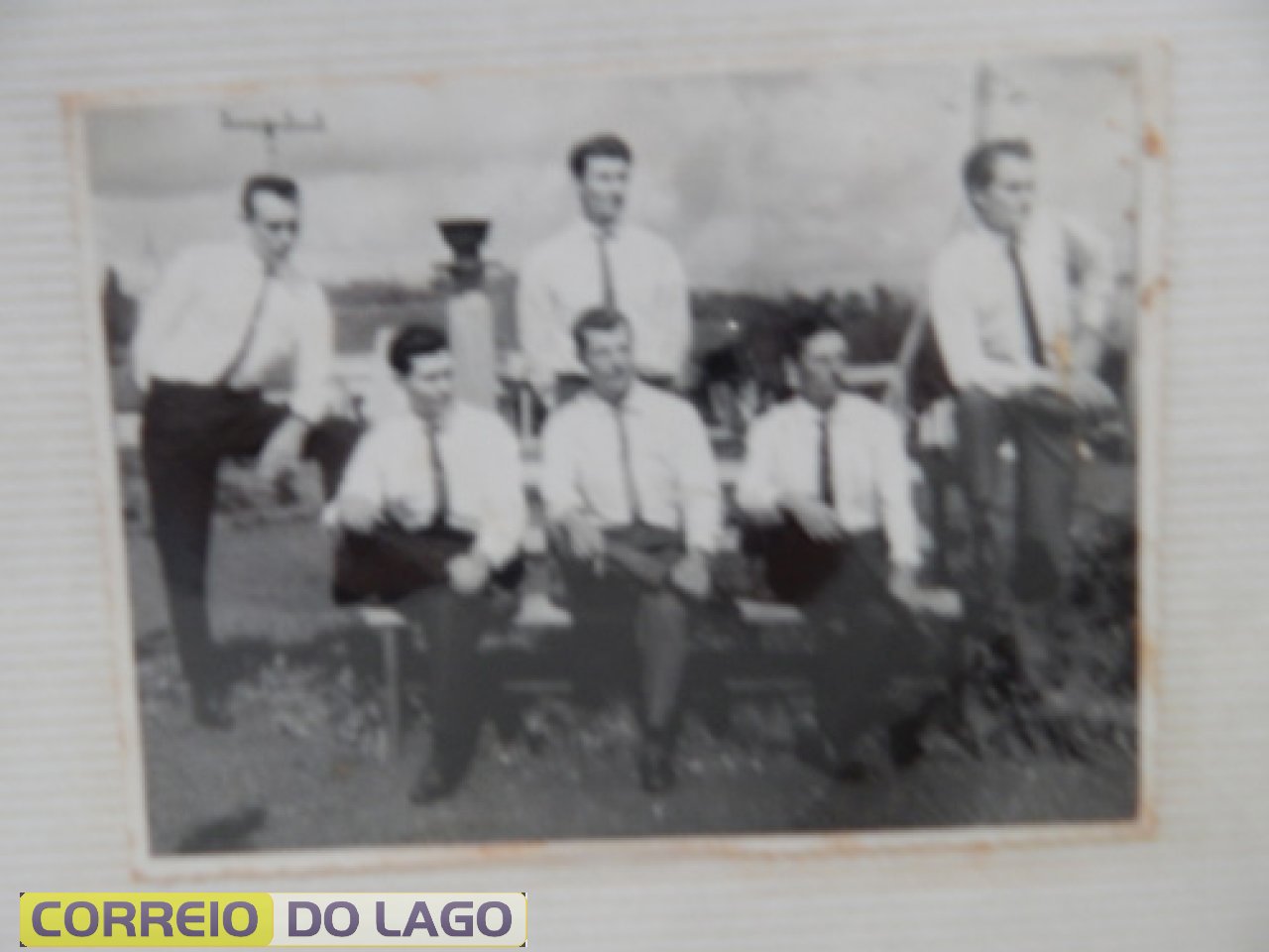 Grupo musical. Aldair Arnold em pé, 2º da direita para esquerda. RS