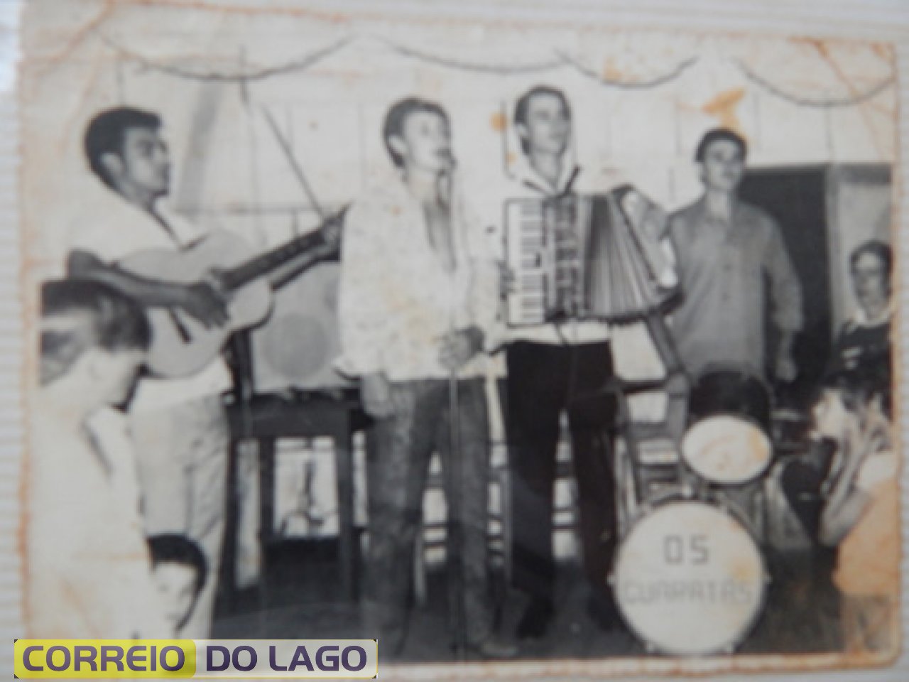 Aldair Arnold sempre com sua sanfona. SH