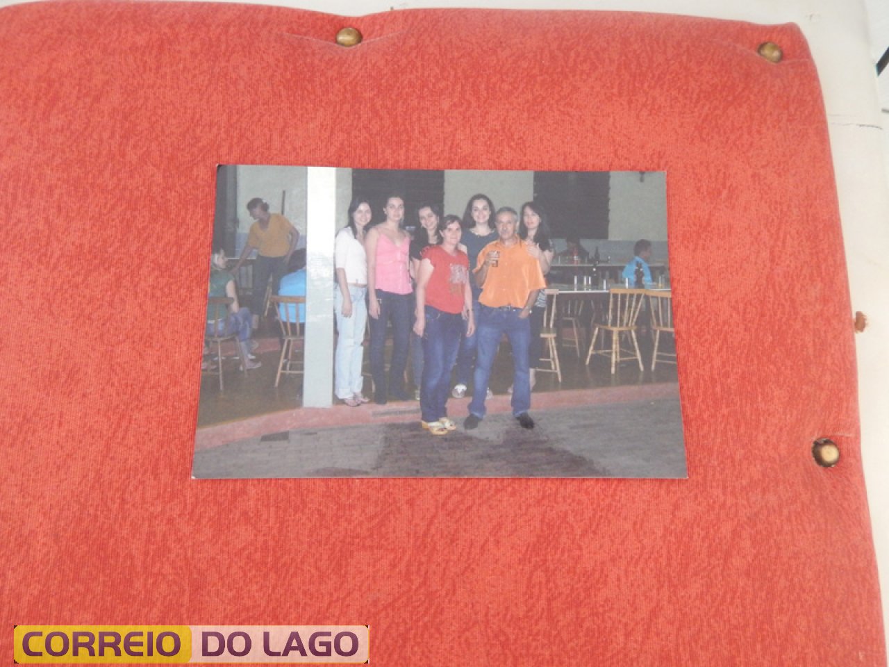 Foto da família José Gramina da Cruz. Missa de crisma da sobrinha Ana Line em Missal em 2007.