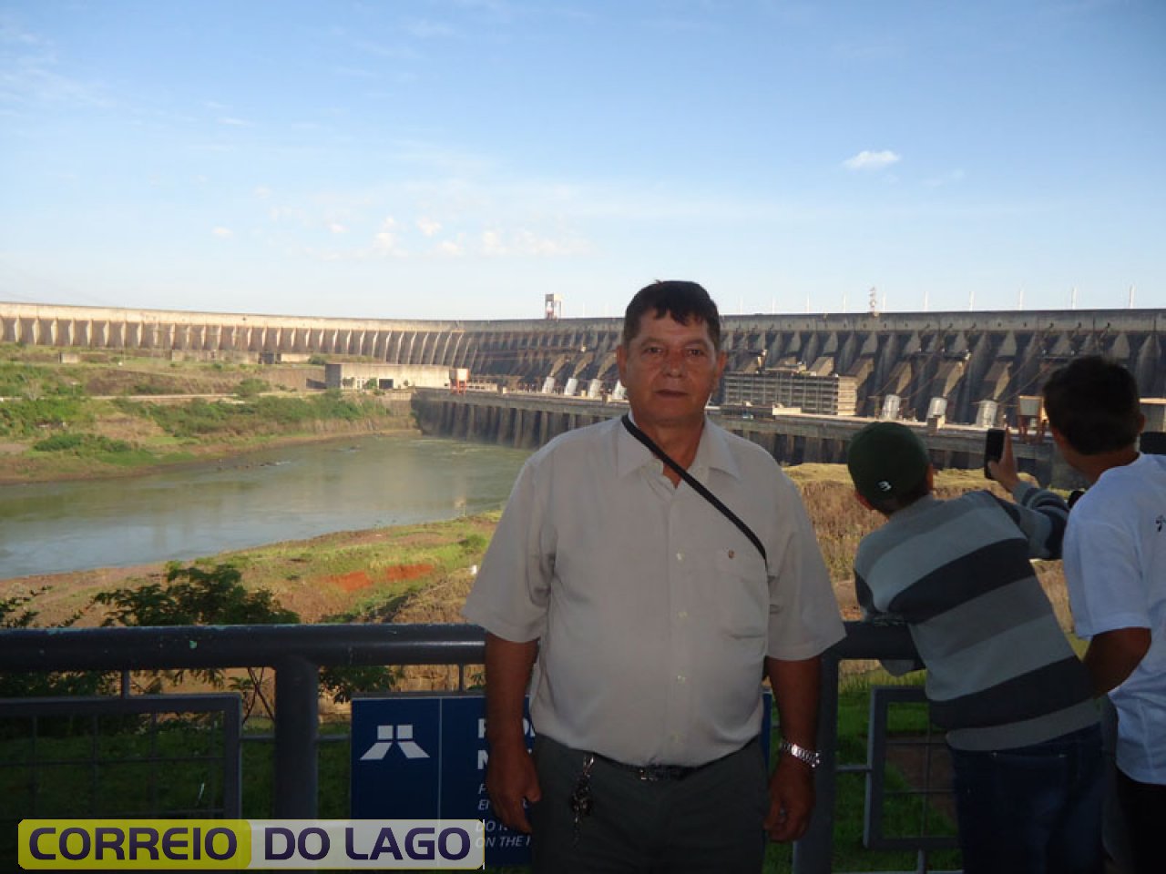 José Carvalho da Silva em visita a barragem de Itaipu - Foz do Iguaçu. José Carvalho da Silva em visita a barragem de Itaipu - Foz do Iguaçu.