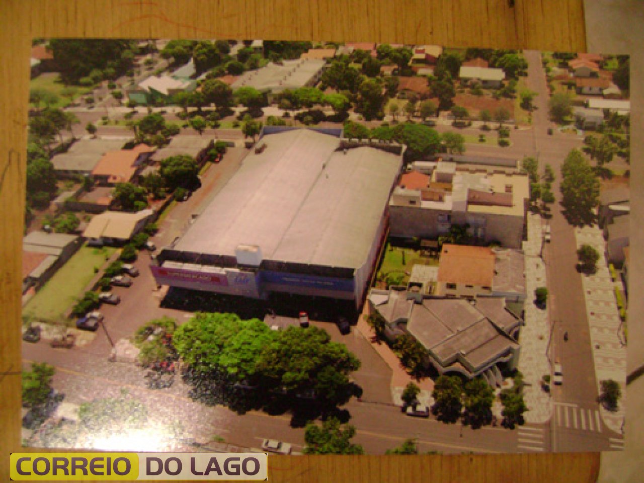 Supermercado Lar.