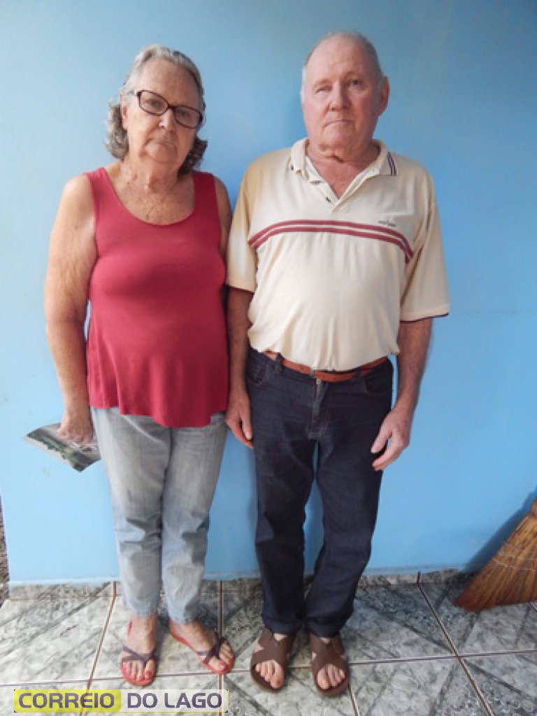 Casal Veleda e Bronildo Bender. Foto 27/04/2015. Casal Veleda e Bronildo Bender. Foto 27/04/2015.