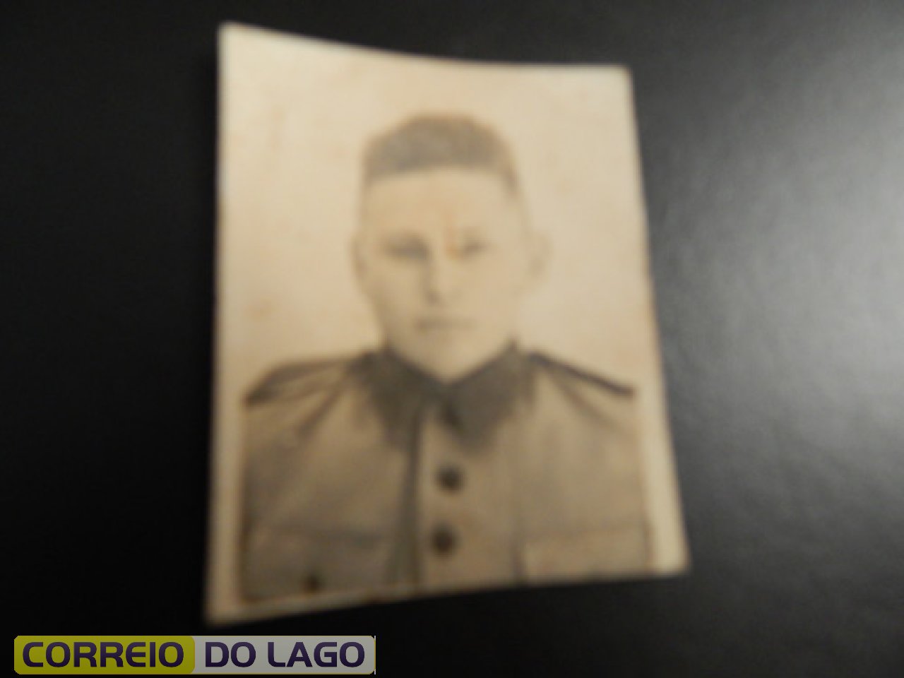 Bronildo quando integrol como reservista no quartel em Santo Ângelo. Final da década de 1950. Bronildo quando integrol como reservista no quartel em Santo Ângelo. Final da década de 1950.