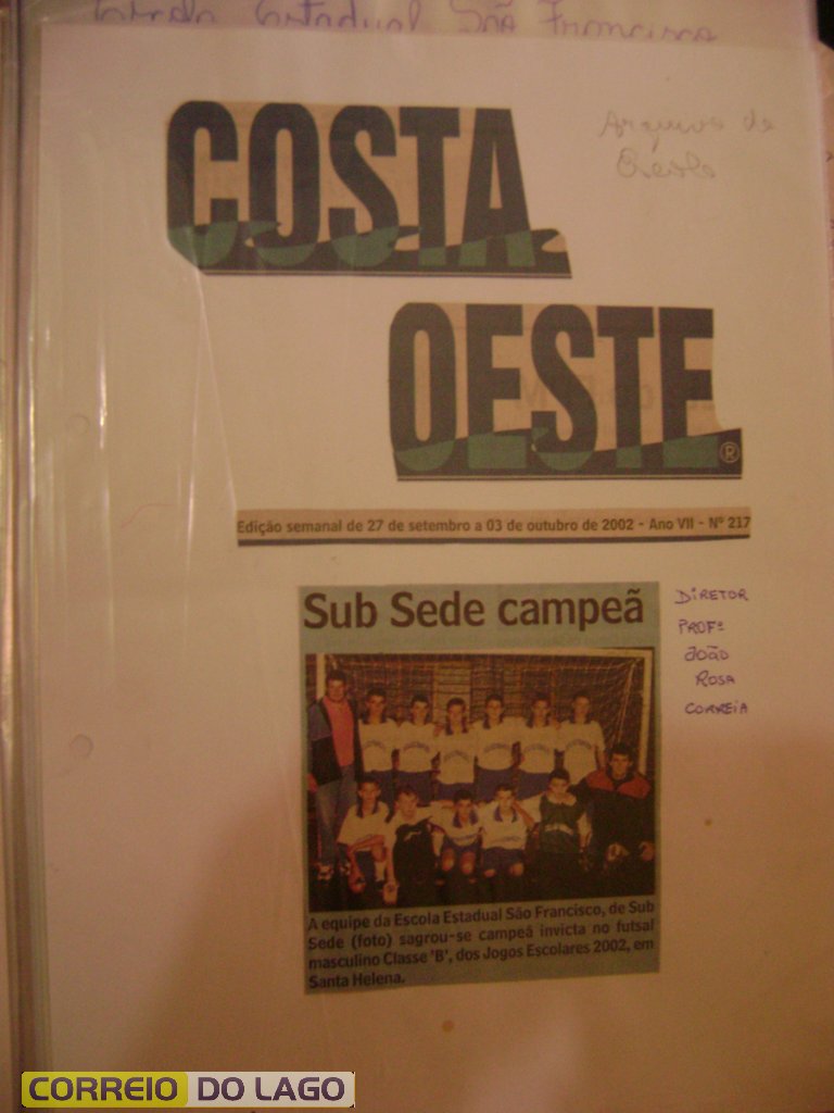 Professor João diretor da EESF de Sub-Sede entre 2002 a 2011. Publicava as conquistas obtidas pela escola. 2º Sem. de 2002 em SH - Pr. Professor João diretor da EESF de Sub-Sede entre 2002 a 2011. Publicava as conquistas obtidas pela escola. 2º Sem. de 2002 em SH - Pr.