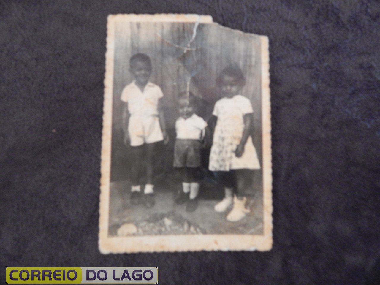 Antonio Rosa Correia, João Rosa Correia e Maria Aparecida Correia. Local Mirador Ano 1963.