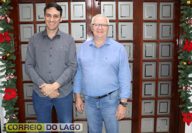 Prefeito Mano e John convidam para a virada de ano inesquecível Prefeito Mano e John convidam para a virada de ano inesquecível