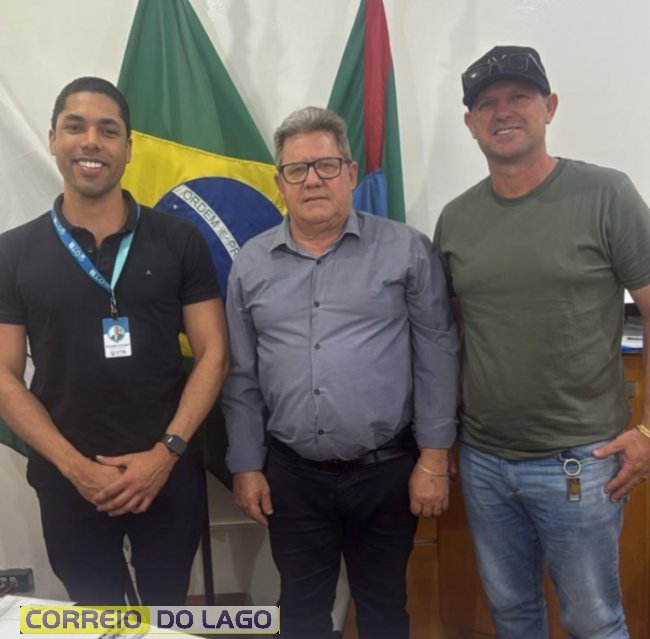 Esquerda para direita Cleodir Pancera, empresário, Adilton Ferrari Prefeito de Missal e Alexandre Portugal - DTP Brasil
